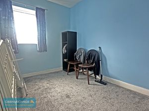 Bedroom- click for photo gallery